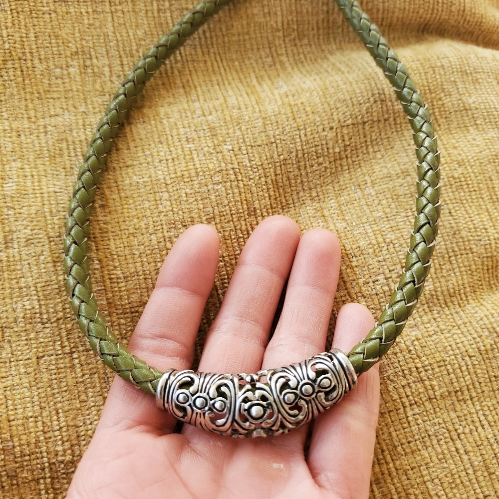 Sterling necklace choker